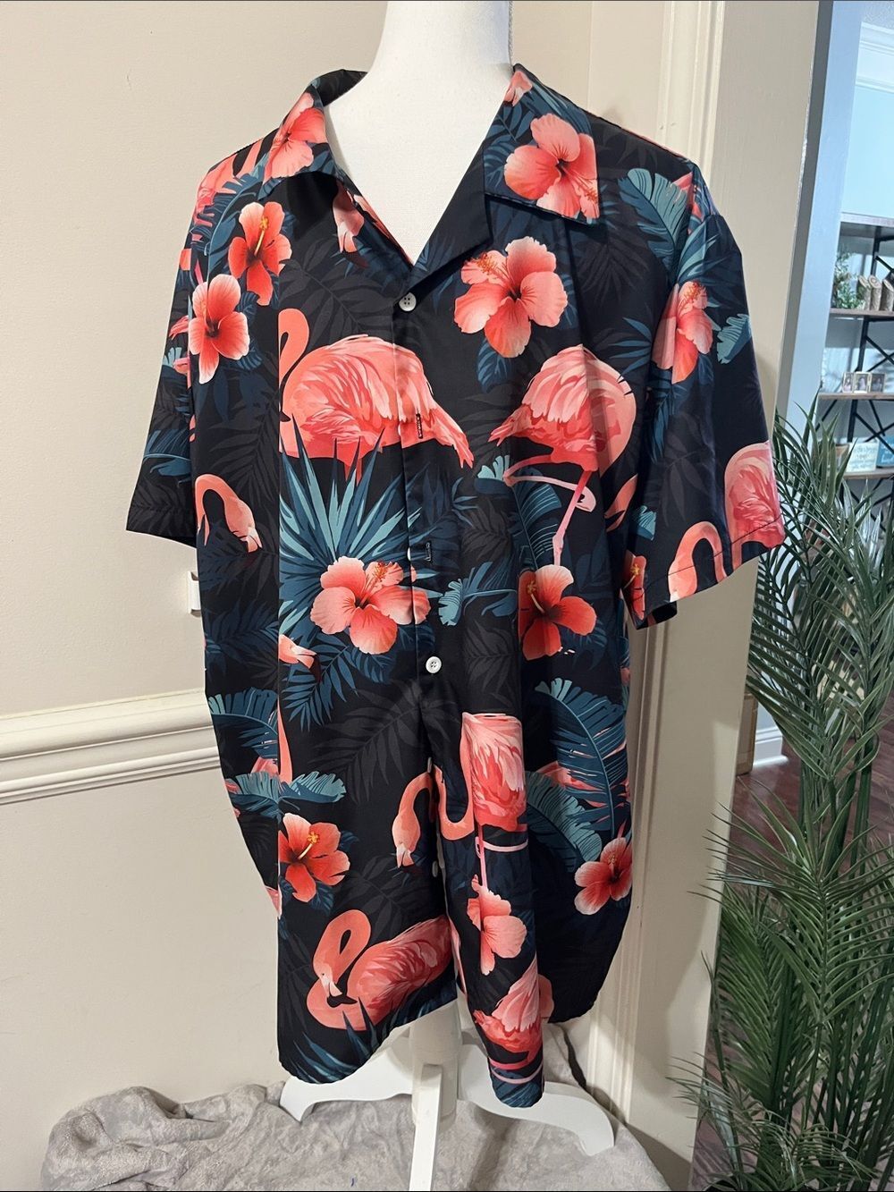 NWOT Hawalili Flamingo Button-Up Shirt Size XL extra large